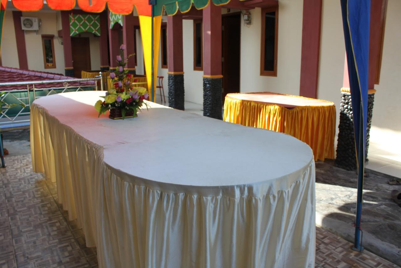 Pondok Cemara Hotell Medan Exteriör bild